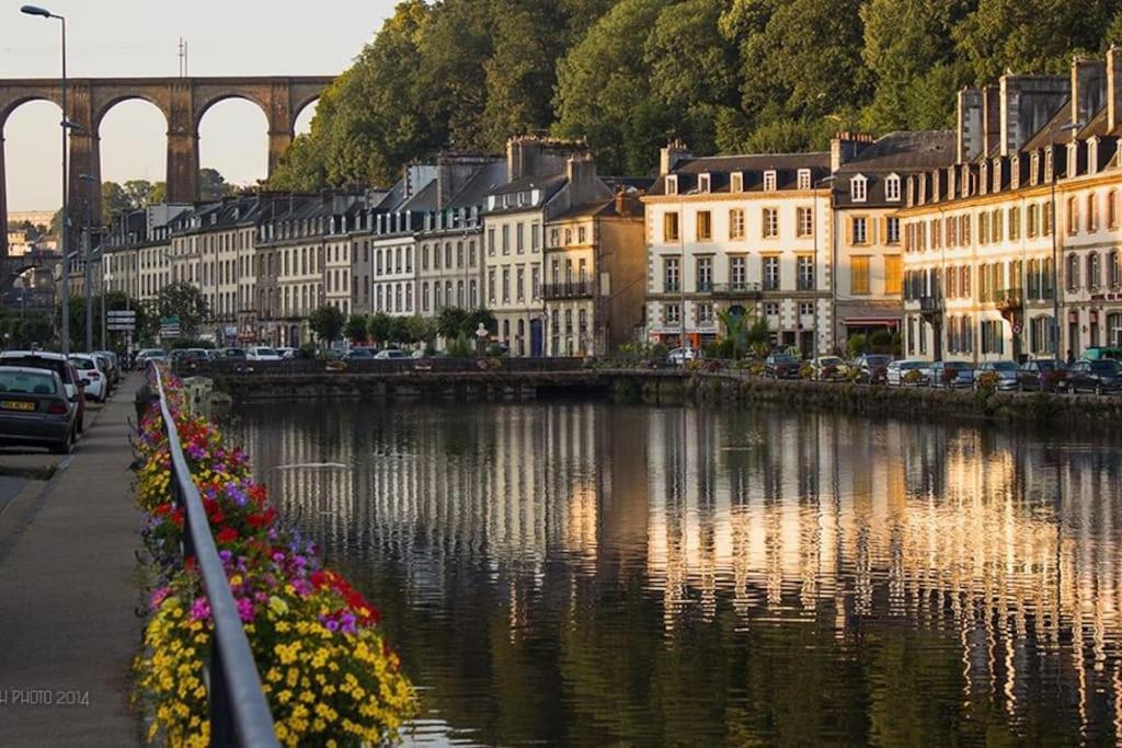 Logement Entier 50 M² Proche Centre Ville Morlaix Luaran gambar